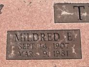 OK, Grove, Olympus Cemetery, Headstone Close Up, Thrash, Mildred E.