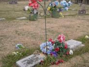 OK, Grove, Olympus Cemetery, Potarf, Russell W. & Beulah M. Shields Family Plot
