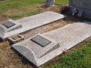 OK, Grove, Olympus Cemetery, Berry, Wilmuth & Robert Arnold Sr. Family Plot