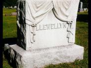 OK, Grove, Headstone Symbols and Meanings, View 3, Drapes or Curtains