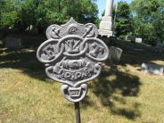 OK, Grove, Headstone Symbols and Meanings, Independent Order of Odd Fellows (IOOF)