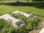 OK, Grove, Olympus Cemetery, Melton, Claude John & Harriett M. (Plot)