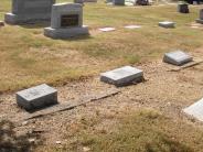 OK, Grove, Olympus Cemetery, Family Plot, Hart, Willa Mae, Lavona Mae & Clarence R.