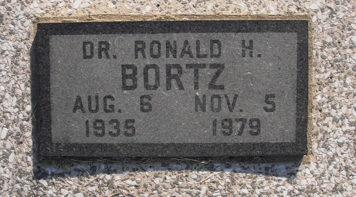 OK, Grove, Olympus Cemetery, Headstone, Bortz, Ronald H. Dr.