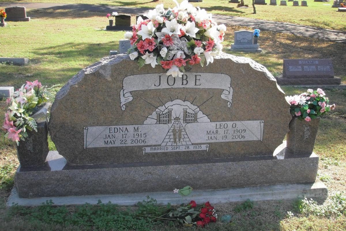 OK, Grove, Olympus Cemetery, Headstone, Jobe, Leo O. & Edna M.