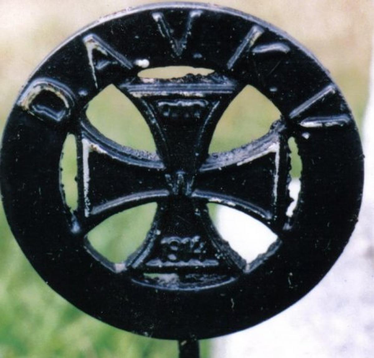 OK, Grove, Headstone Symbols and Meanings, Cross, Iron