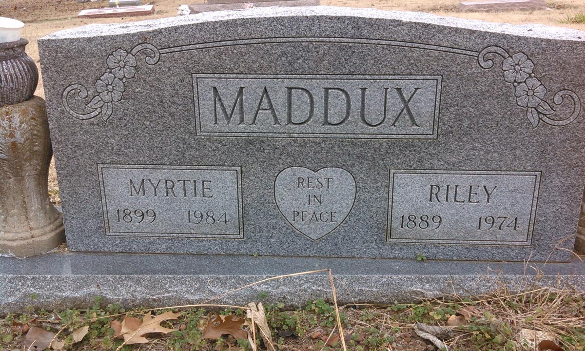 OK, Grove, Buzzard Cemetery, Maddux, Mertie & Riley Headstone