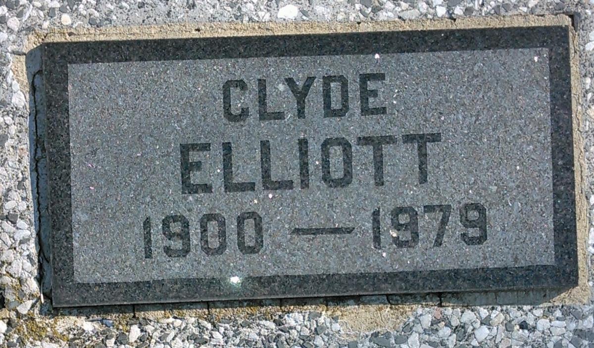OK, Grove, Buzzard Cemetery, Elliott, Clyde Headstone