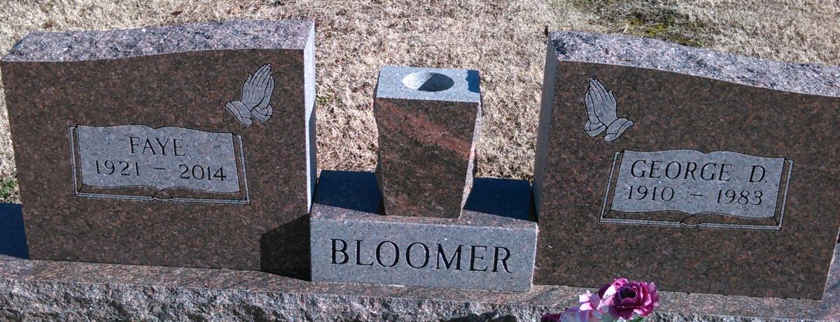 OK, Grove, Buzzard Cemetery, Bloomer, George D. & Faye Headstone
