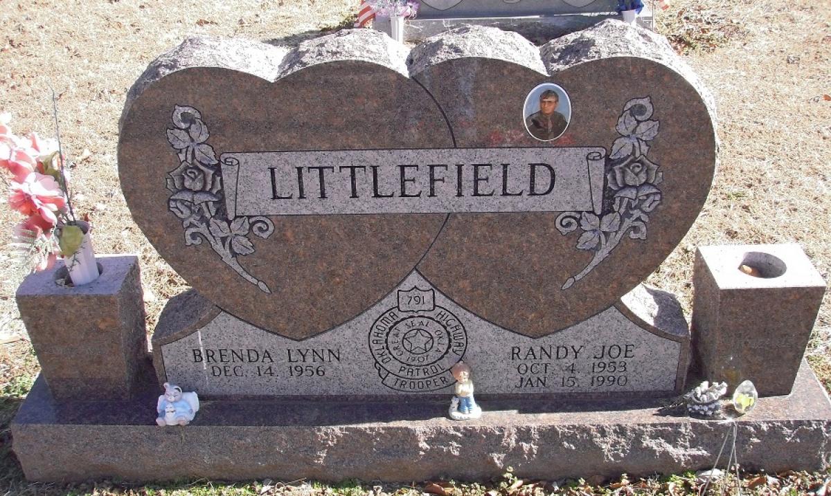 OK, Grove, Buzzard Cemetery, Littlefield, Randy Joe & Brenda Lynn Headstone