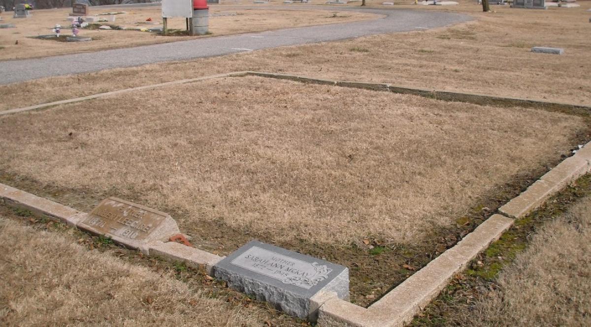 OK, Grove, Buzzard Cemetery, Carey & McKay Family Plot