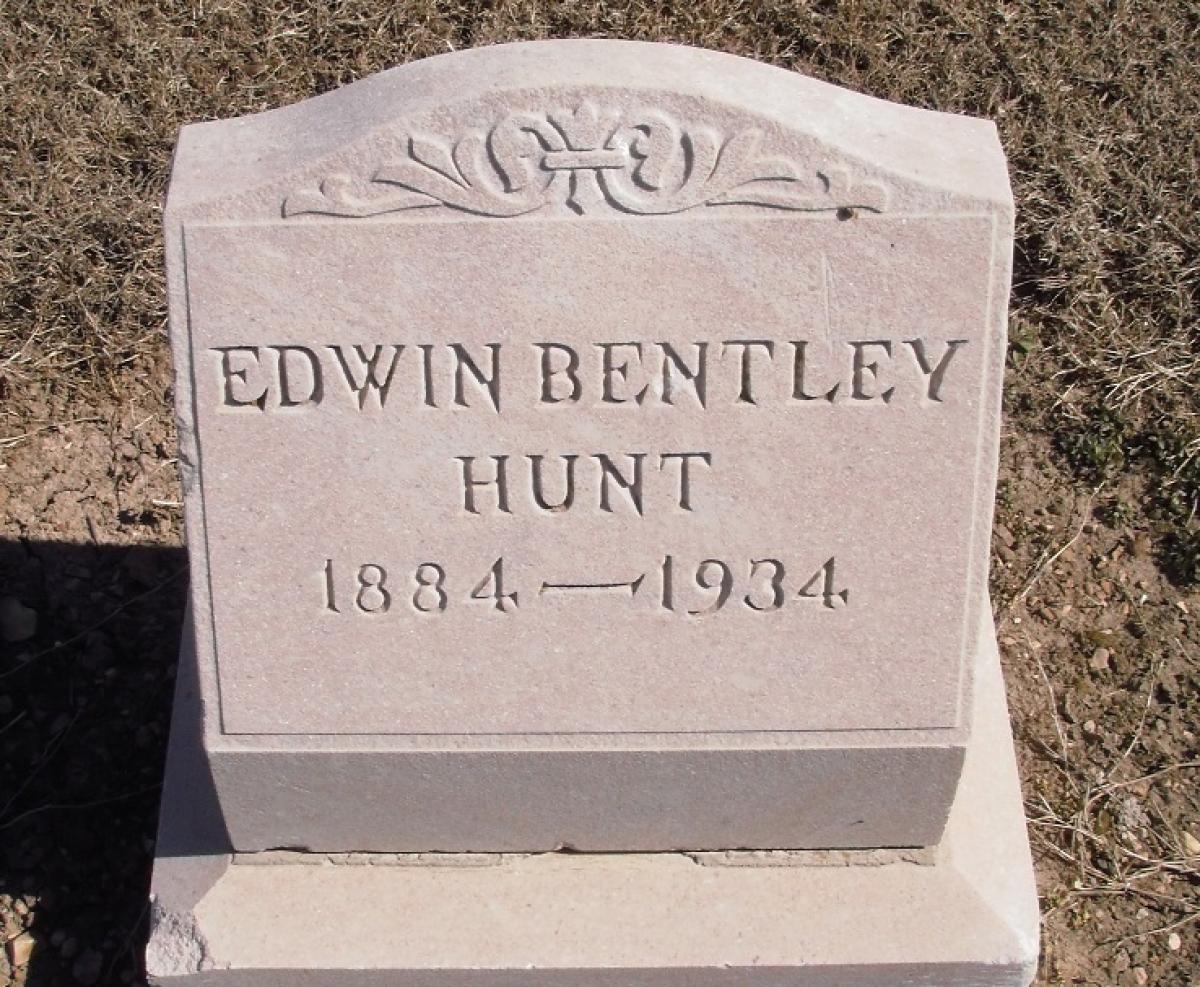 OK, Grove, Olympus Cemetery, Headstone, Hunt, Edwin Bentley 