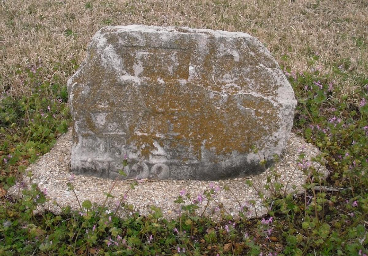 OK, Grove, Olympus Cemetery, Unknown (Sec1-Row20-Lot7)