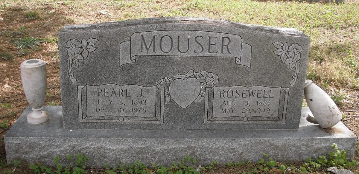 OK, Grove, Olympus Cemetery, Mouser, Pearl J. & Rosewell Headstone