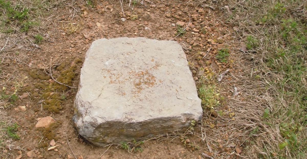 OK, Grove, Olympus Cemetery, Unknown (Sec2-Row9-Lot1) Headstone