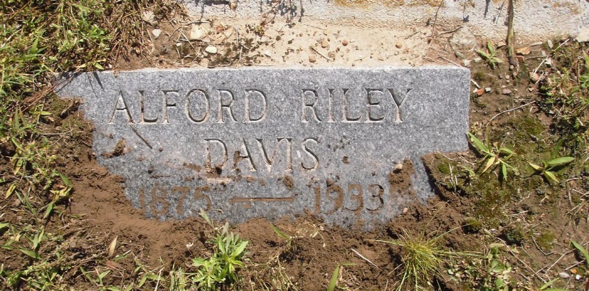 OK, Grove, Olympus Cemetery, Davis, Alford Riley Headstone