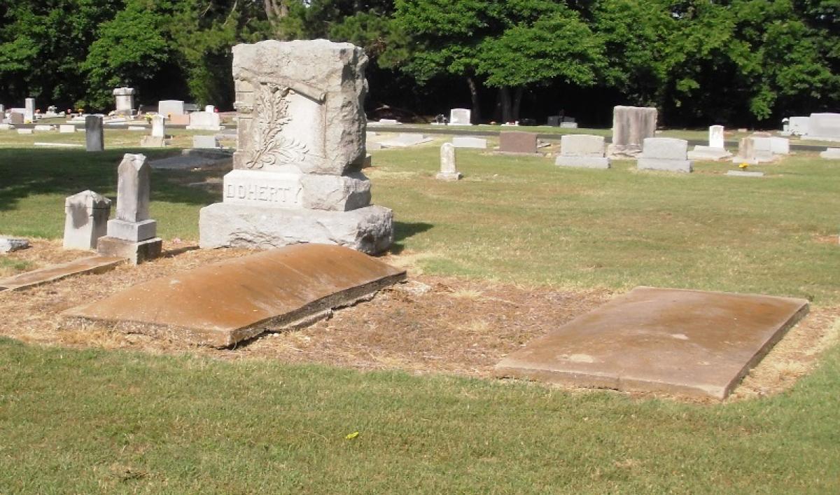 OK, Grove, Olympus Cemetery, Doherty Family Crypt Covers