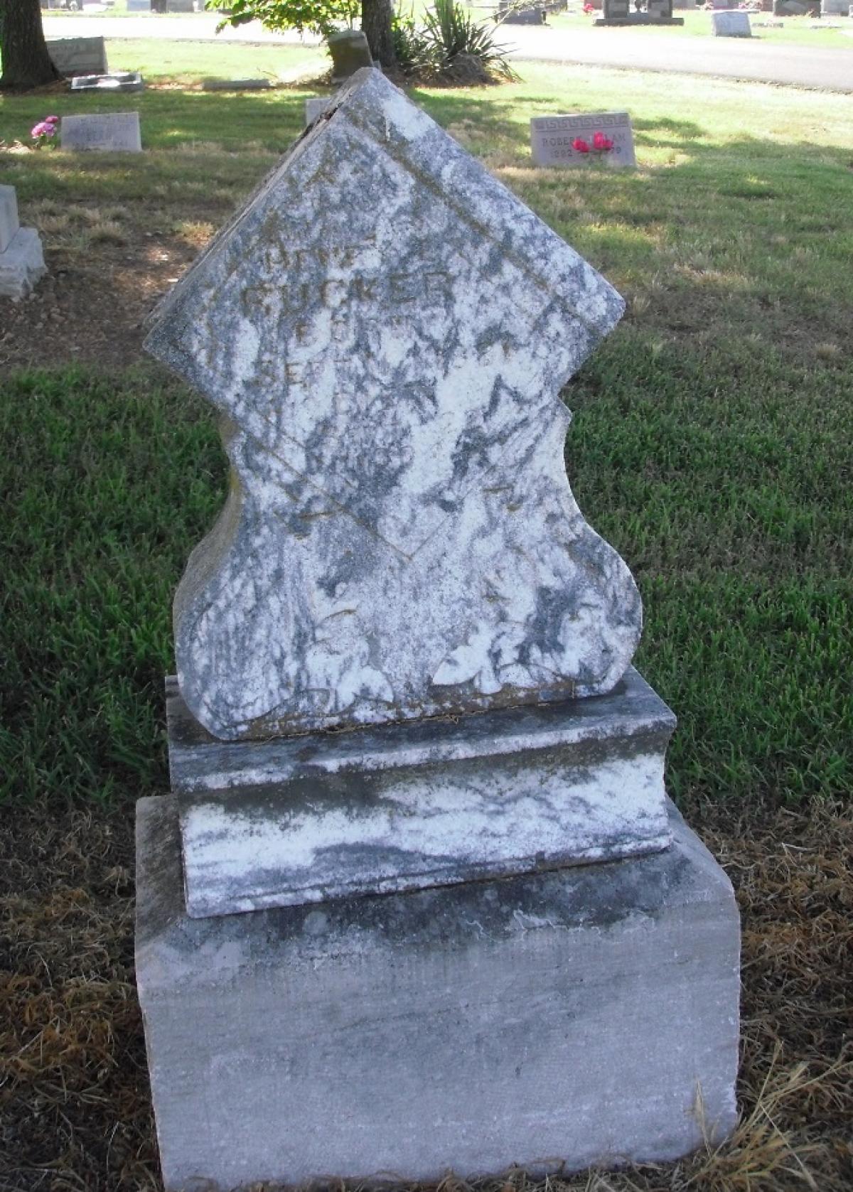 OK, Grove, Olympus Cemetery, Rucker, Henry E. Headstone