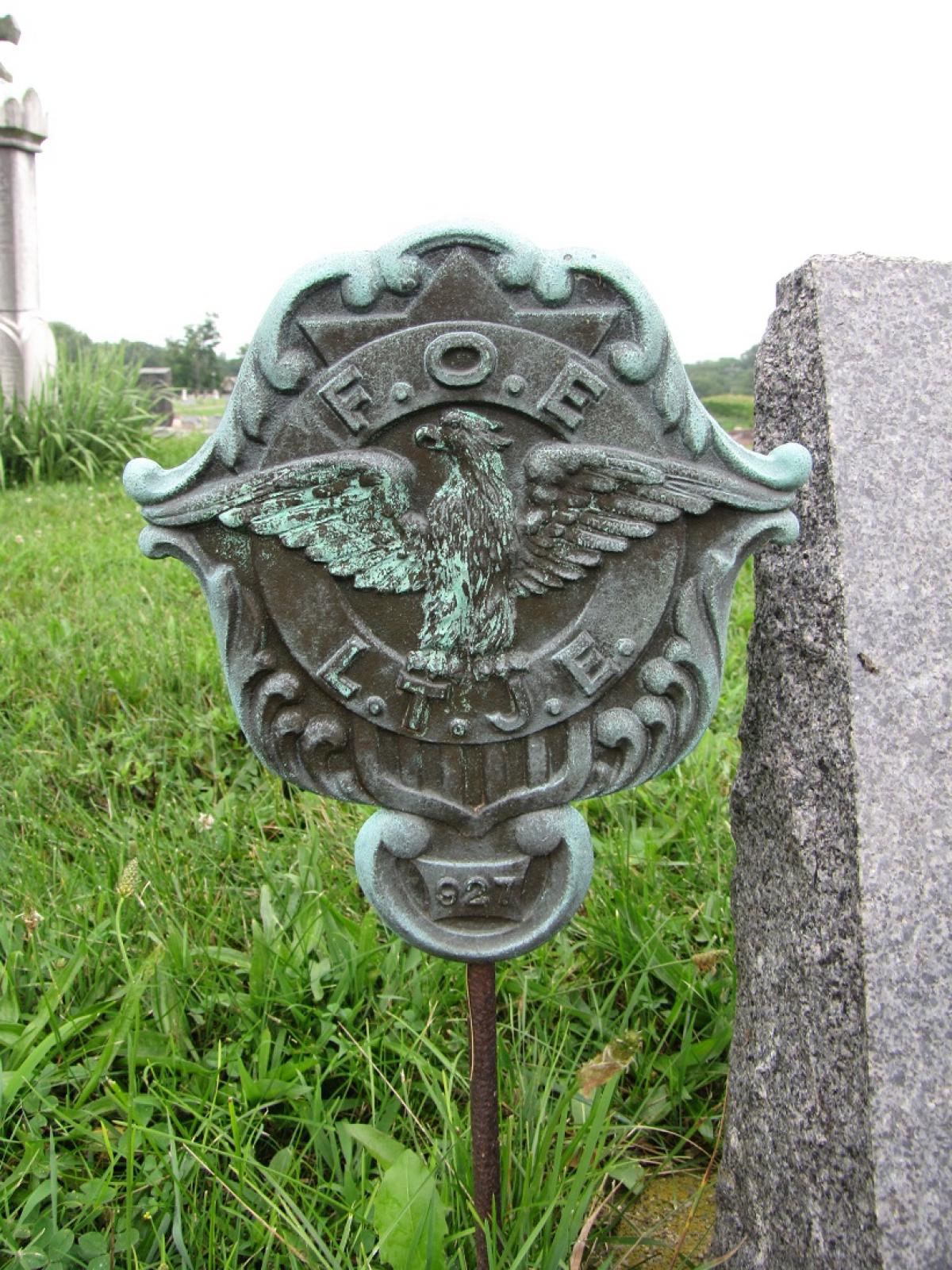 OK, Grove,Headstone Symbols and Meanings, Fraternal Order of Eagles
