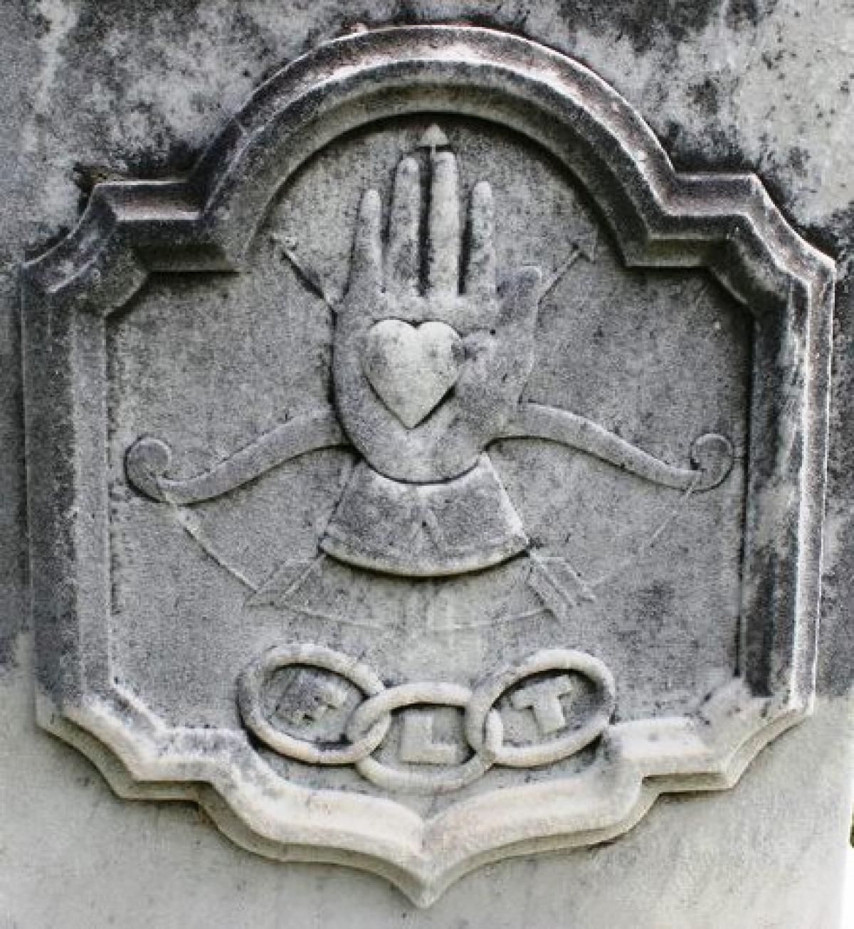 OK, Grove, Headstone Symbols and Meanings, Hand Holding Heart