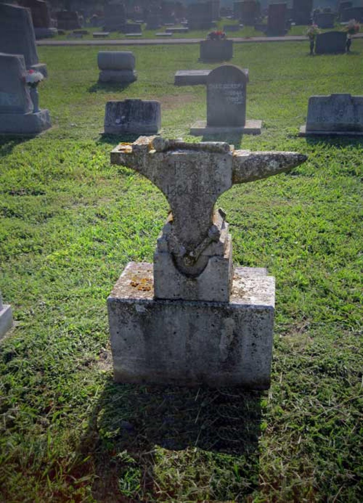 OK, Grove, Headstone Symbols and Meanings, Anvil and Hammer