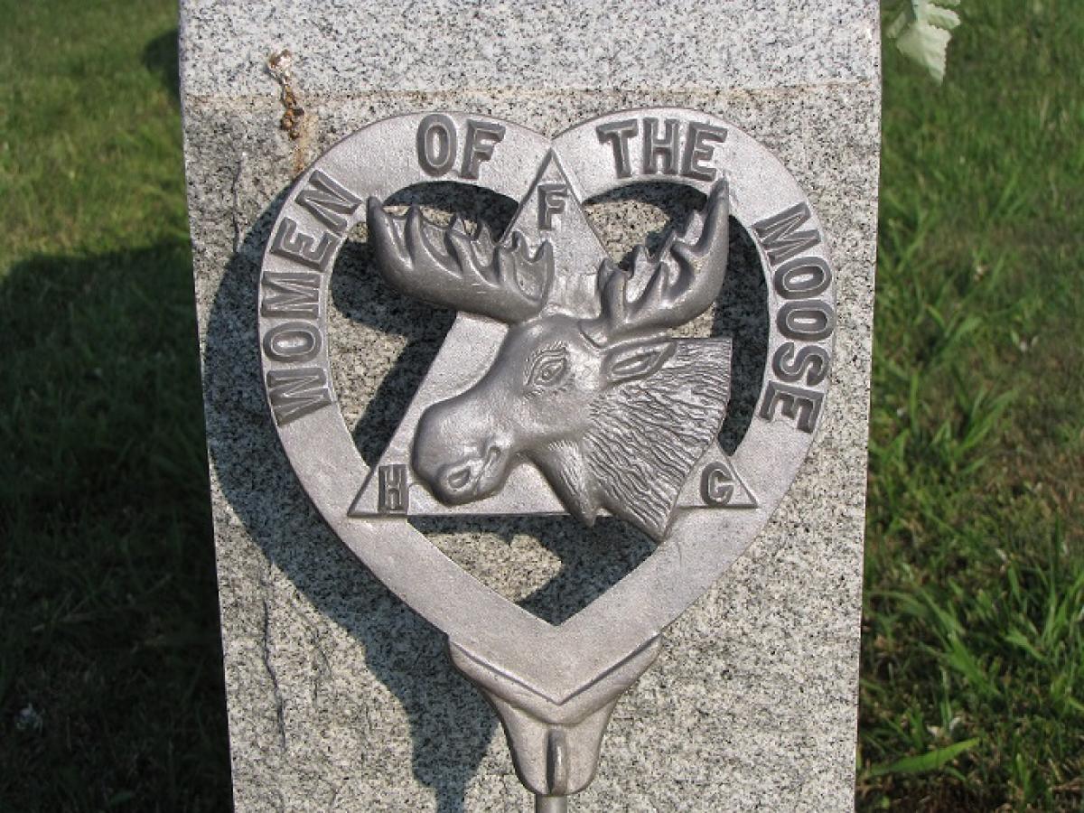 Women of the Moose (WOTM) Gravestone Symbols and Meanings, Women of the Moose (WOTM)