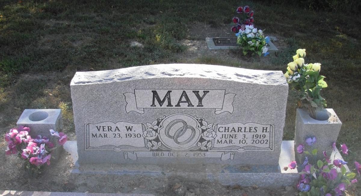 OK, Grove, Olympus Cemetery, Headstone, May, Charles Howard & Vera W.