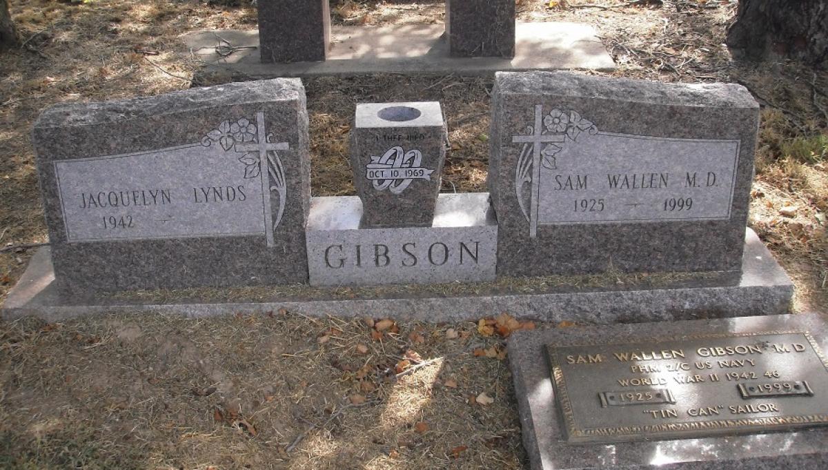 OK, Grove, Olympus Cemetery, Headstone, Gibson, Sam Wallen M. D. & Jacquelyn (Lynds)