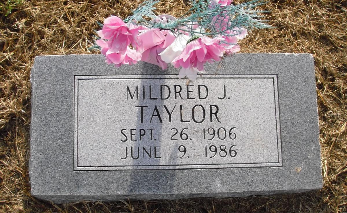 OK, Grove, Olympus Cemetery, Headstone, Taylor, Mildred J.